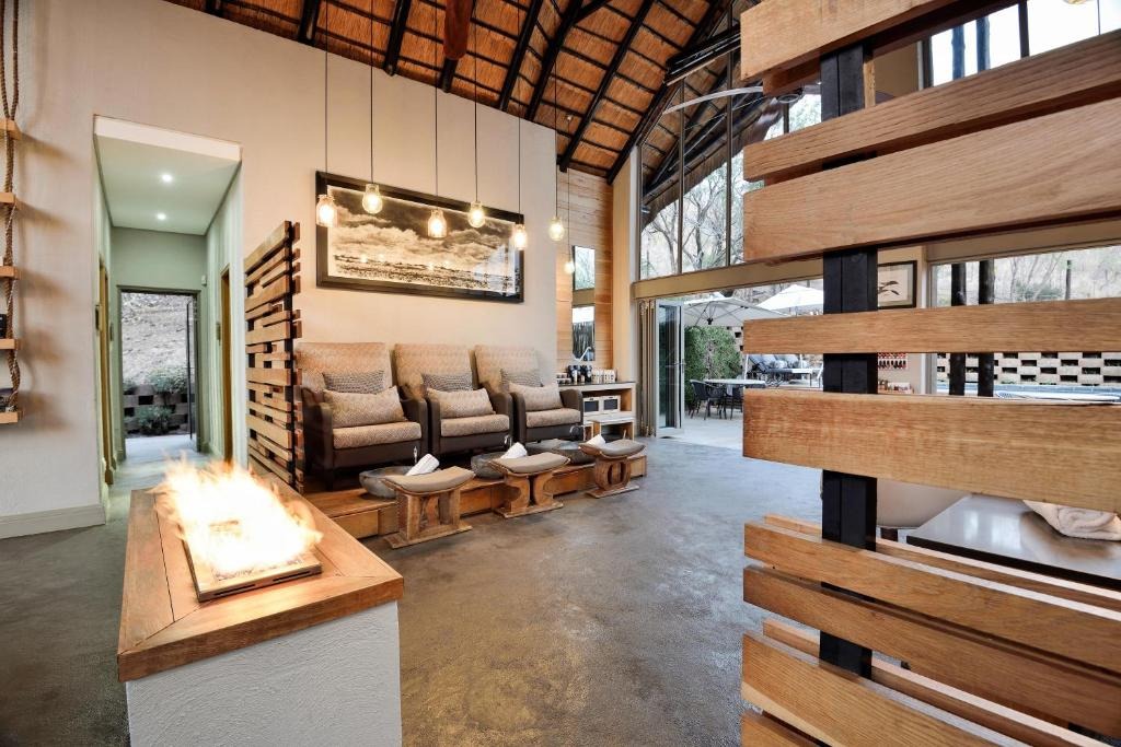 هتل باکوبانگ لوج